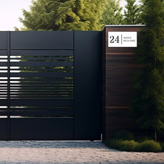 Plaque Numéro de Maison Premium S2 – Blanc sur Fond Noir